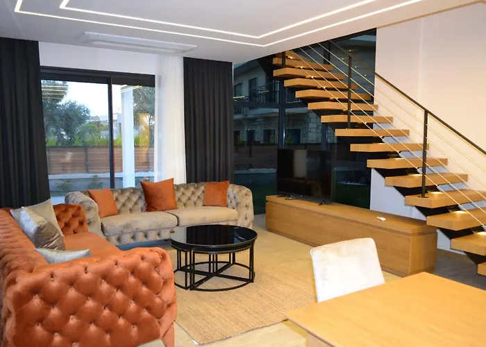 Boyalikta Sueper Lueks Villa Çeşme